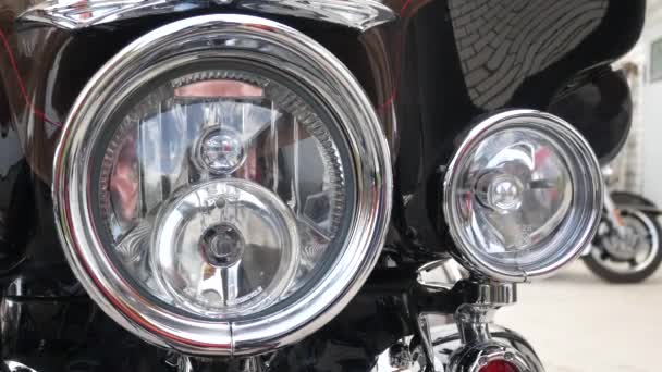 Faros de motocicleta. Detalles de la moto — Vídeos de Stock