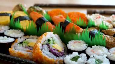 Paketli rulo suşinin çeşitlendirme sırası