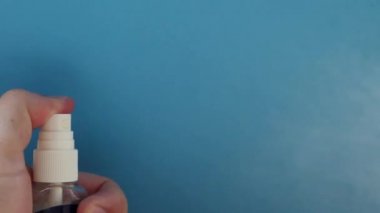 Antibakteriyel sprey Şişe Verilen Birkaç Fışkırtı