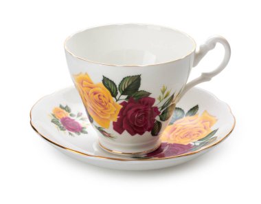 Eski İngiliz porselen çay bardağı ve tabağı üzerinde beyaz izole