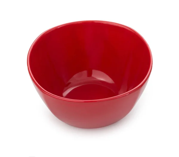 Vazio tigela de porcelana elegante, tom vermelho escuro, isolado em b branco — Fotografia de Stock