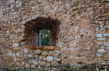 taş castle Monaco adlı camda