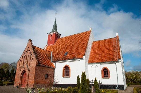 Karleby církev v Dánsku — Stock fotografie