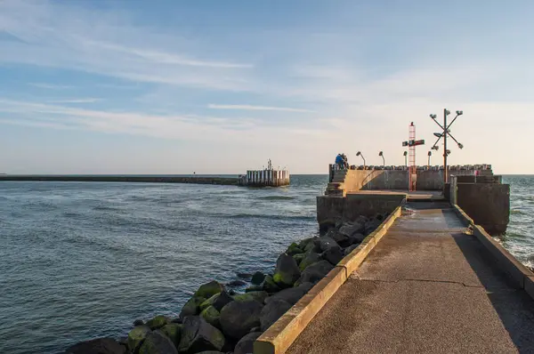 Danimarka limanında Roedby 