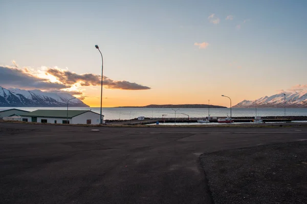Eyjafjordur 在冰岛的夕阳 — 图库照片