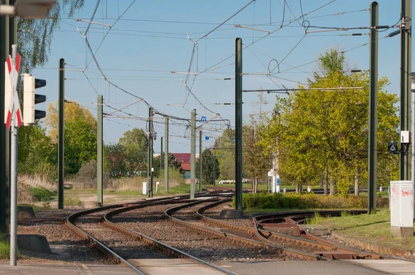 Városi vasút pálya Rostock Észak-Németországban — Stock Fotó
