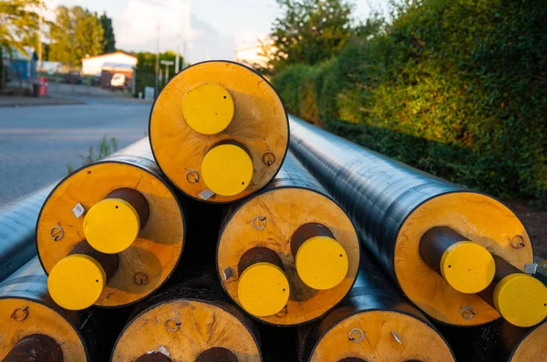 Isolatet water pipes in a town — Stock Photo, Image