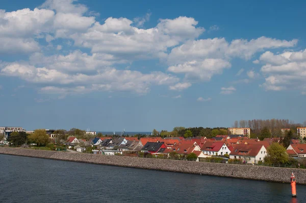 Hohe Dünenstadt in Rostock in Deutschland — Stockfoto