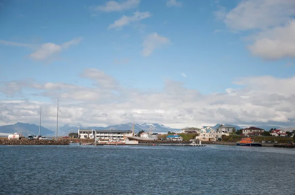 Hamnen i Höfn i Island — Stockfoto