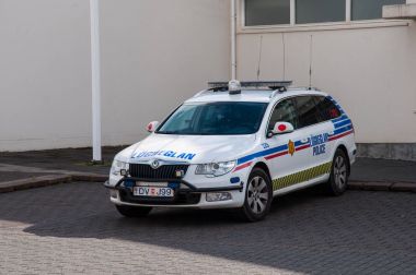 Hofn, İzlanda - 16 Ağustos. 2017: İzlanda polis arabası