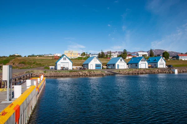 アイスランドの島の Hrisey のポート — ストック写真