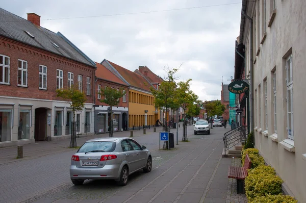 Hoofdstraat in stad van Soroe in Denemarken — Stockfoto