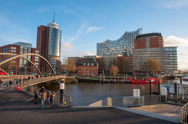 Hafencity parte de la ciudad en Hamburgo Alemania — Foto de Stock