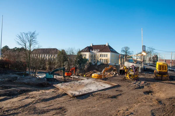 Construction d'un nouveau pont ferroviaire et démolition de l'ancien — Photo