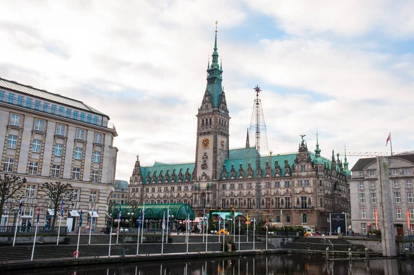 Hamburg city hall during christmas — Stock Photo, Image