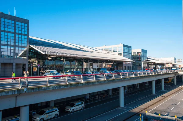 Hamburg airport terminal