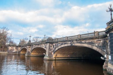 Almanya Hamburg şehir Köprüsü