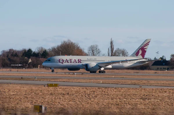 Qatar Airways Boeing 787-8 Dreamliner —  Fotos de Stock