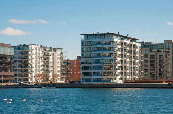 Edificio moderno en el paseo marítimo de Copenhague — Foto de Stock