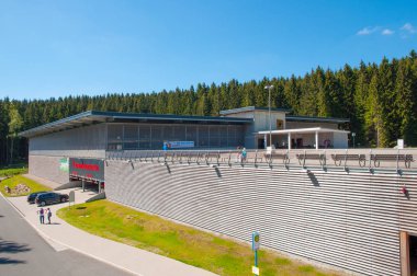 Harz Ulusal Parkı Almanya dağda Brocken yakınındaki kapalı otopark