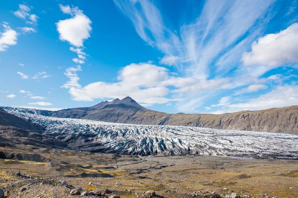 Skalafellsjokull Glacier is an outlet glacier from Vatnajokull glacier in Iceland — 스톡 사진
