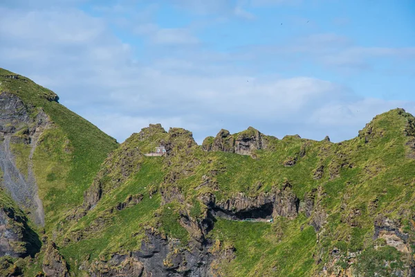 I campi di lava dell'isola di Heimaey in Vestmannaeyjar in Islanda — Foto Stock