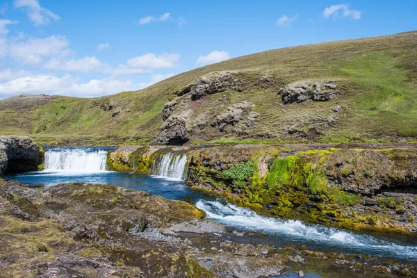 冰岛南部Eldgja附近Nordari Ofaera河的瀑布和瀑布 — 图库照片