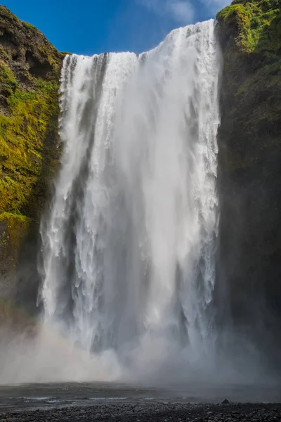 Skogafoss Wasserfall Südisland Einem Sonnigen Sommertag — Stockfoto