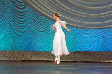 Klasik ve modern bale Degage