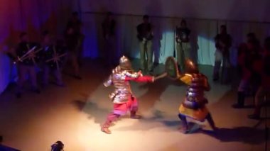 Şarkı yaratıcı tiyatro