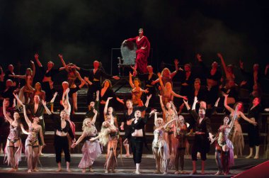 Müzikal ve koreografik eylem Carmina Burana
