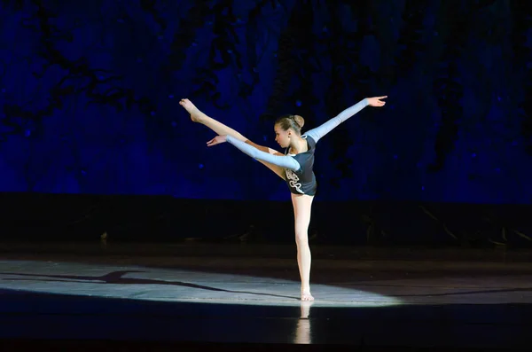 Показати балету перлами — стокове фото
