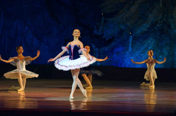 Mostrar pérolas de ballet — Fotografia de Stock