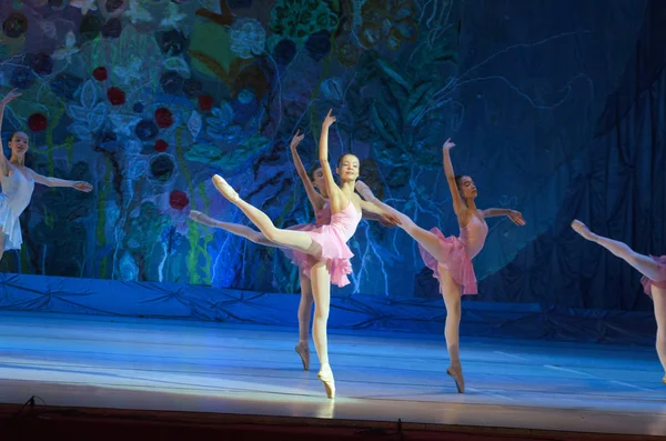 Pokaż balet perły — Zdjęcie stockowe