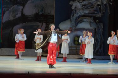 Dnipropetrovsk, Ukrayna - 8 Ocak 2016: Dnepropetrovsk Opera ve bale Tiyatrosu Balesi tarafından gerçekleştirilen Noel bale önceki gece.