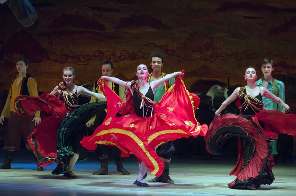 Ukrayna dili müzikal Sorochintsy Fuarı