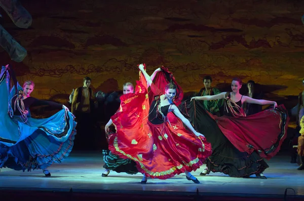 Ukrayna dili müzikal Sorochintsy Fuarı