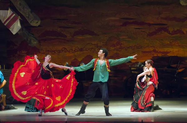 Ukrayna dili müzikal Sorochintsy Fuarı