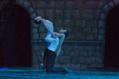 Carmen ve Jose bale