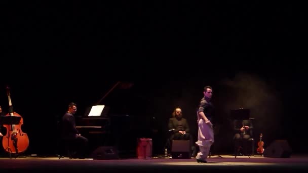 Шоу аргентинского танго — стоковое видео