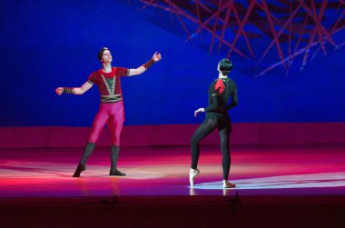 Pointe üzerinde bayram