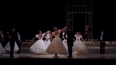 Eugene Onegin Operası 