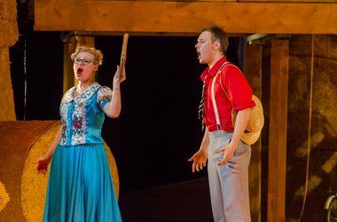 Komik opera Love içki