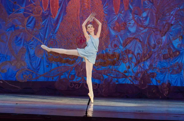 Bu sonsuz bale masalı