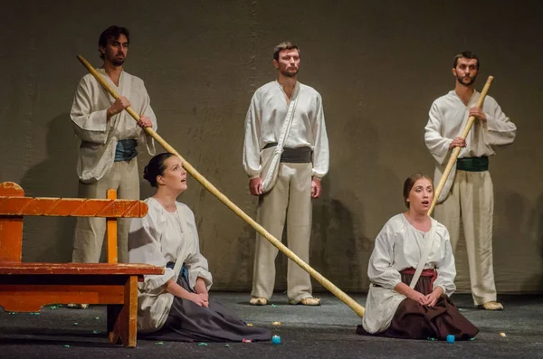 Dramatik performansları tatlı Darusia