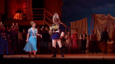 Komik opera Love içki