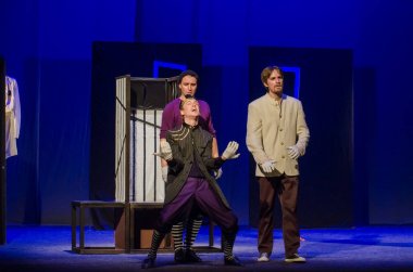 Geniş komedi Fedo hakkında