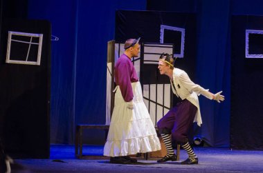 Geniş komedi Fedo hakkında