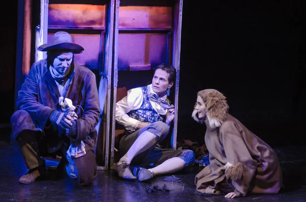 Peri masalı porselen tavşan