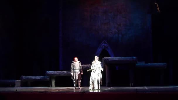 古典的なオペラ ゴドゥノフ Borys ドニエプル ウクライナ 2017 ドニプロ オペラ バレエ劇場のメンバーに実行します — ストック動画